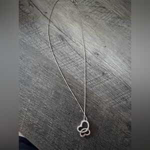 Elegant Silver Heart Pendant Necklace